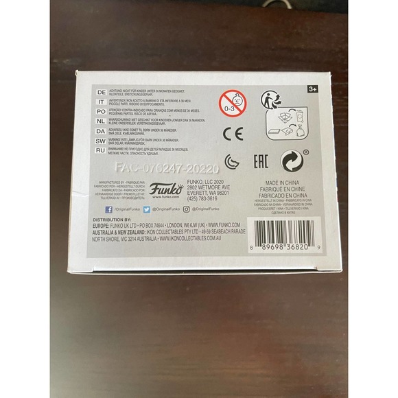 MARVEL #679 Infinity Warps - Soldier Supreme [Glow in the Dark] - Picture 6 of 6